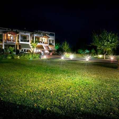Elia Apartments - Nea Triglia Beach Nea Plagia Exterior foto